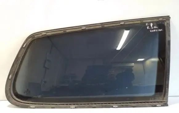 Volkswagen PASSAT B6 Rear side window 43R00021 E000190