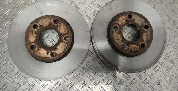 Toyota Prius+ (ZVW40) Front brake disc