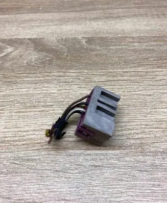 Audi A4 S4 B5 8D Plug wire 893971972