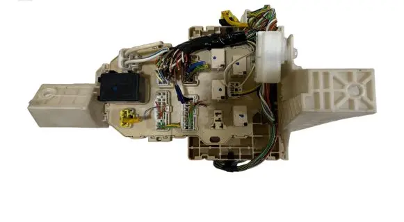 Fiat Sedici Fuse module 3677079J01 B79J0 LOT6706