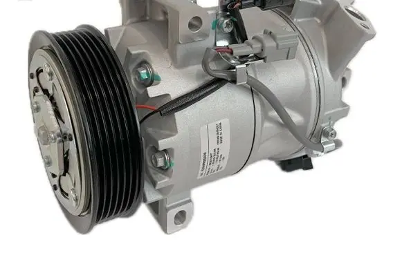 Renault Clio IV Air conditioning (A/C) compressor (pump) 926002019R 926001243R Z0017502D