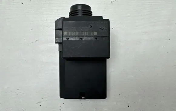 Mercedes-Benz Vito Viano W639 Ignition lock 6395450508 33002303 3004480831606182