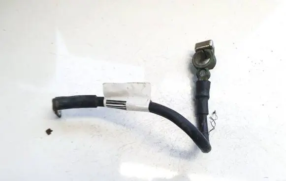 Skoda Fabia Mk2 (5J) Positive cable (battery)