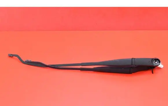 Hyundai i20 (GB IB) Front wiper blade arm