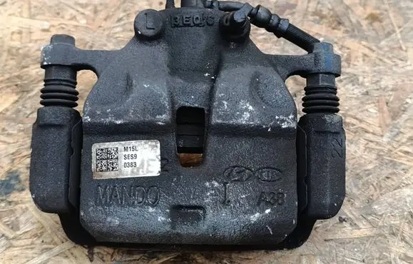 Hyundai Bayon Front brake caliper M15L SES9 0383