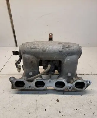 Toyota Prius (NHW20) Intake manifold 1NZFXE