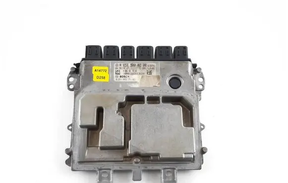 Mercedes-Benz E W213 Engine control unit/module A6569000200 A6569010200 0281033751