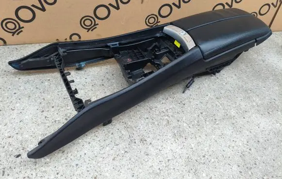 BMW 5 GT F07 Armrest 14769210 5145