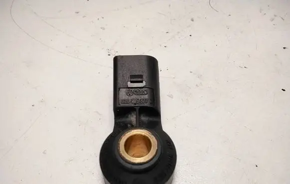 Detonation knock sensor