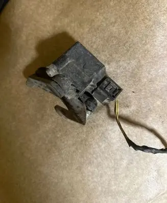 BMW 5 E39 Yaw turn rate sensor 1093698