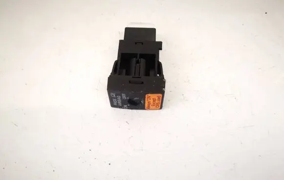 Passenger airbag on/off switch
