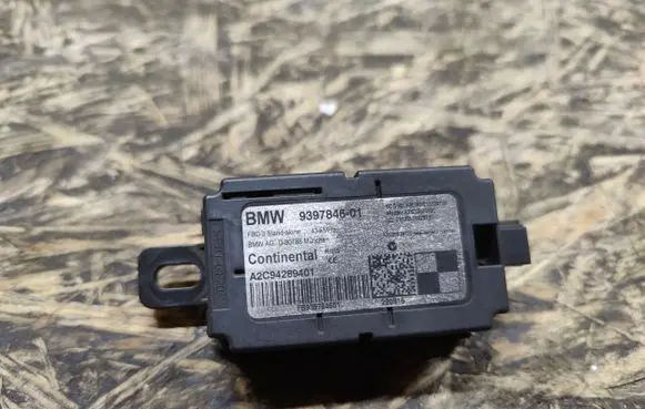 BMW 2 F46 Other control units/modules 939784601
