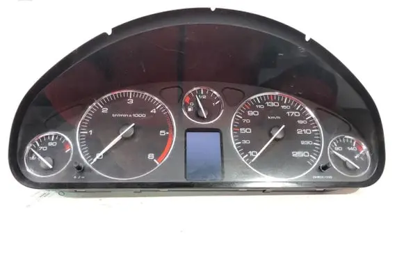 Toyota Avensis T250 Speedometer (instrument cluster) 9658138280