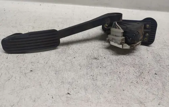 Volvo S80 Accelerator throttle pedal 00776918