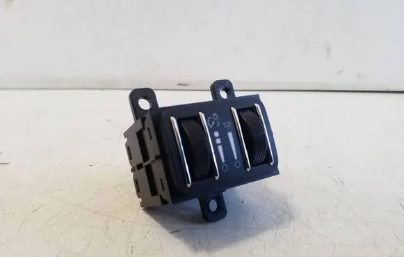 Maserati Ghibli Panel lighting control switch 68141052AC