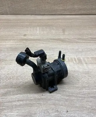 Opel Zafira A Vacuum valve 09128022