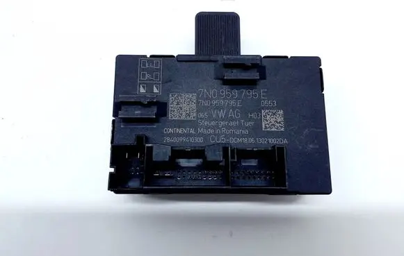 Skoda Yeti (5L) Door control unit/module 7N0959795E