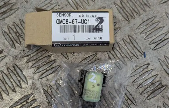 Mazda 3 II Parking PDC sensor GMC867UC1