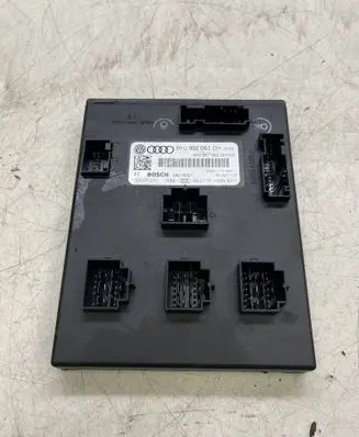 Audi A4 S4 B8 8K Comfort/convenience module 8K0907063DH