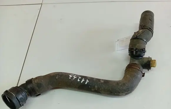 Volkswagen Golf IV Engine coolant pipe/hose 1J0121619