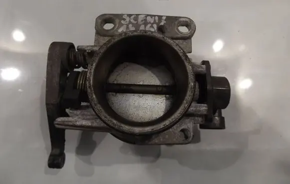 Renault Scenic I Throttle body valve 7700675435