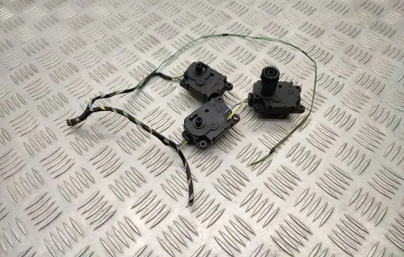 Citroen C3 Aircross Air flap motor/actuator Z5509001