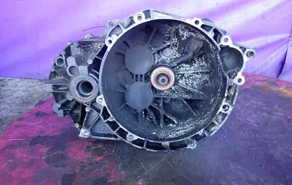 Volvo V50 Manual 5 speed gearbox 3S7R7F096D