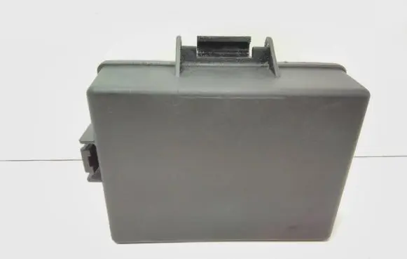 Chevrolet Captiva Fuse box cover