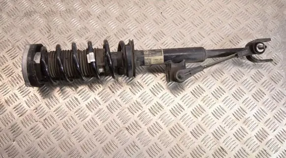 BMW 5 G30 G31 Front shock absorber with coil spring 6866606