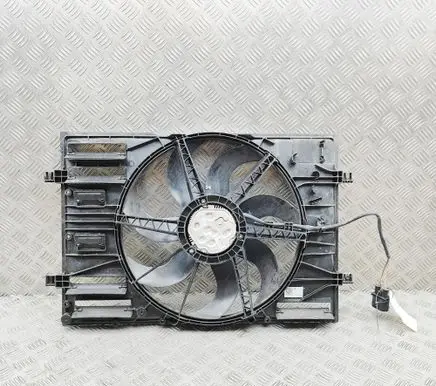 Audi Q3 F3 Radiator cooling fan shroud 5Q0121203DE 5Q0959455BN
