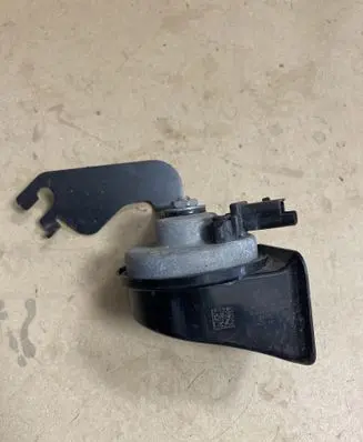 Peugeot Rifter Horn signal 9827899180