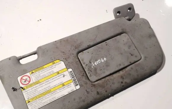 Mitsubishi Colt Sun visor
