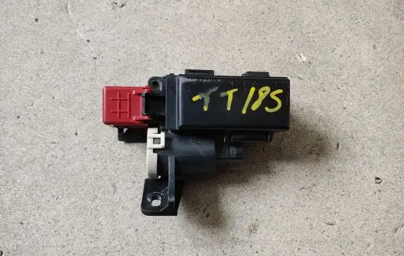 Audi TT TTS RS Mk3 8S Positive cable (battery) 8S0937517