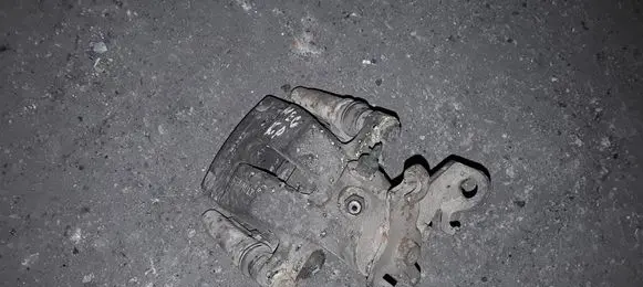 Renault Scenic II - Grand scenic II Rear brake caliper
