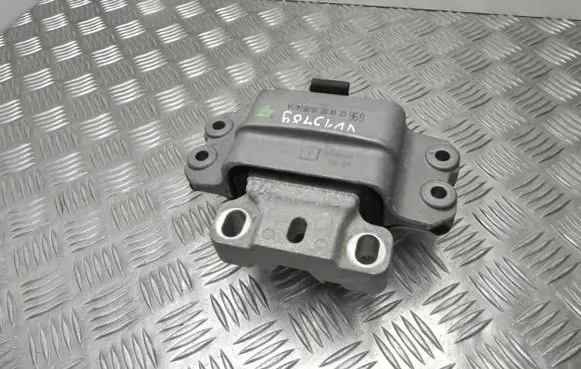 Skoda Yeti (5L) Engine mount bracket 1K0199555CA VD13489