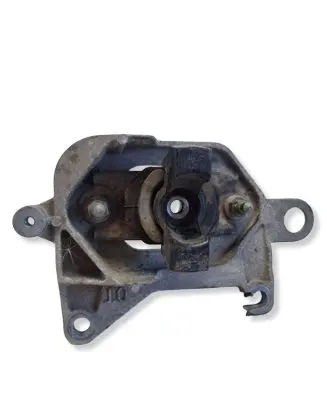 Nissan Qashqai Gearbox mounting bracket 112221641R
