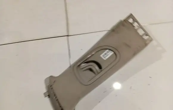 Renault Megane II (B) pillar trim (top) 8200034957