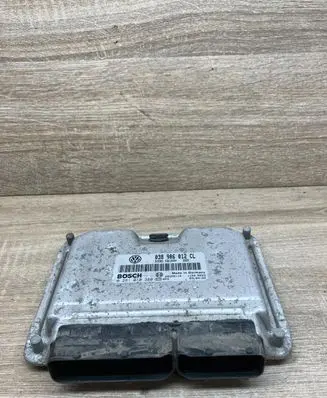 Skoda Octavia Mk1 (1U) Engine control unit/module 038906012CL 0281010380
