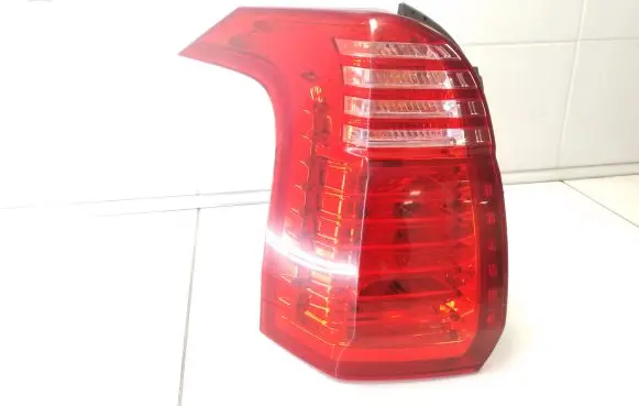 Peugeot 5008 Rear/tail lights 9672666580