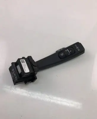 Volvo V40 Indicator stalk 31394008