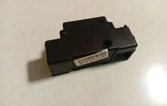 Opel Astra H Fuse box cover 13129783