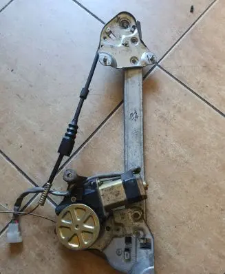 Mazda 626 Rear door window regulator motor 3640161631 JD578VA EB422327