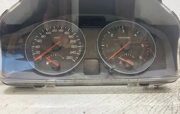 Volvo V50 Speedometer (instrument cluster) 36000197 30765310 69199420T
