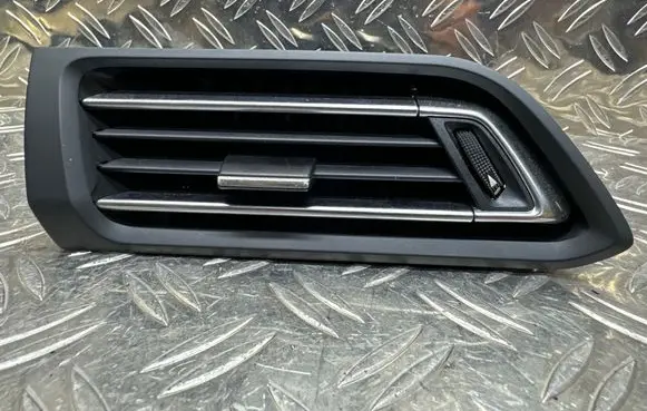 Peugeot 308 Dashboard side air vent grill/cover trim 1303818XZD 10003396 133256