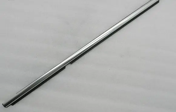 Volkswagen Tiguan Rear door glass trim molding 5N0839475D 5N0839475D3Q7