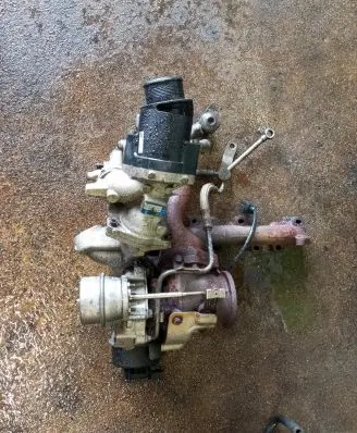 Volkswagen Amarok Turbo 53040140 03L145715A 10009880102