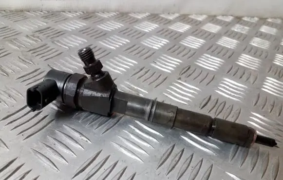 Fiat Croma Fuel injector 0445110243