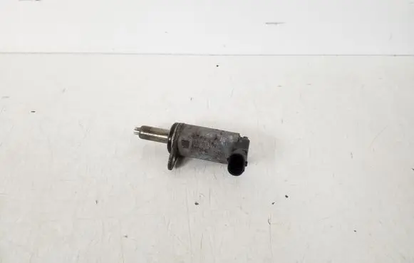 Volkswagen Multivan T5 Camshaft position sensor 06H103697C