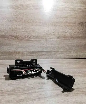Toyota Avensis T250 Fuse module 7154713430