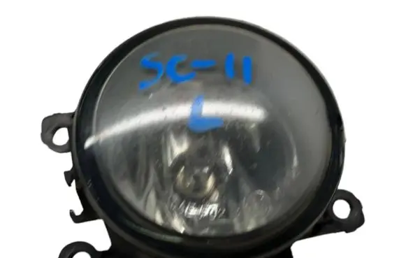 Renault Megane III Front fog light 8200074008 89202502 1708051446